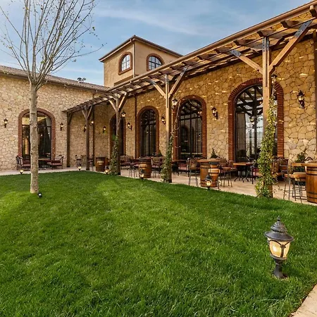 ホテル Bengodi Boutique エジェアバト